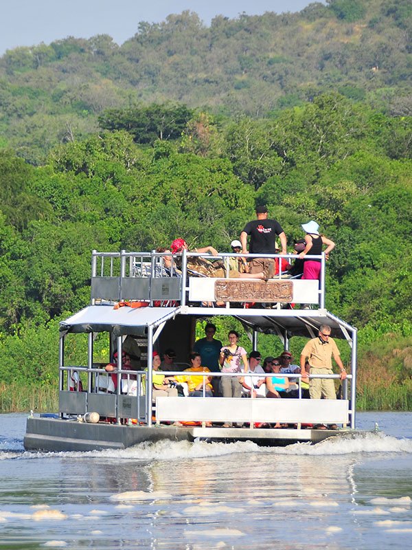 Boat cruise on the Nile in Murchison falls National Park